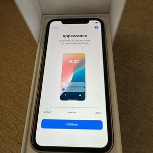 Apple iPhone 11- 64GB-White